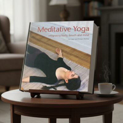 Meditative Yoga: integrating body, breath and mind (paperback)